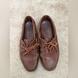 Sebago Brown Leather Men’s Boat Shoes with Two-Tone Laces